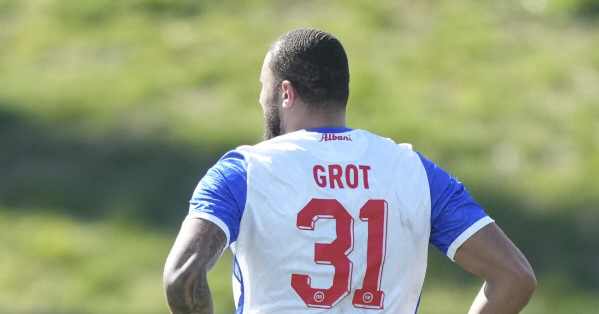 Jay-Roy Grot slår fast: OB kan sagtens konkurrere i Superligaen Foto: Claus Fisker/Ritzau Scanpix