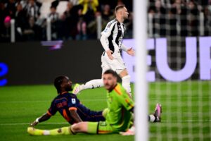 Teun Koopmeiners fejrer et mål for Juventus.