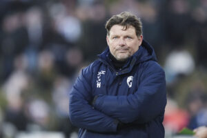 Michael Hansen med armene over kors.