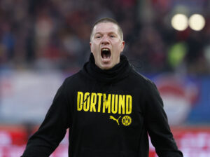 Mike Tullberg skriger sin glæde ud