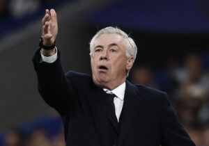 Ancelotti med vilde gestikulationer