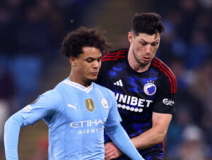 Oscar Bobb i aktion mod FCK