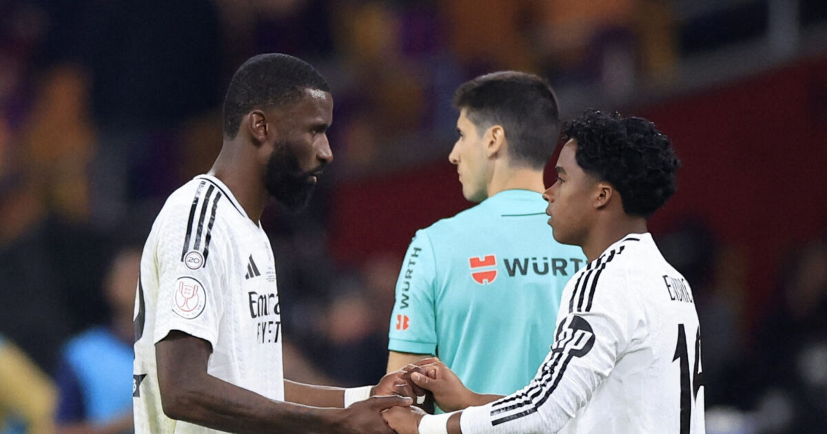 Finaledommer giver forklaring efter stort drama: Derfor fik Rüdiger rødt Foto: Borja Suarez/Reuters/Ritzau Scanpix