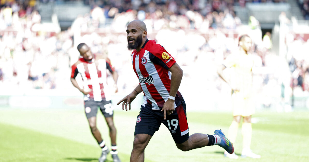 Nørgaard på måltavlen, mens Mbeumo storspiller for Brentford Foto: Peter Cziborra/Reuters/Ritzau Scanpix
