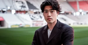 Yuito Suzuki præsenteret i SC Freiburg, som han skifter til fra Brøndby IF