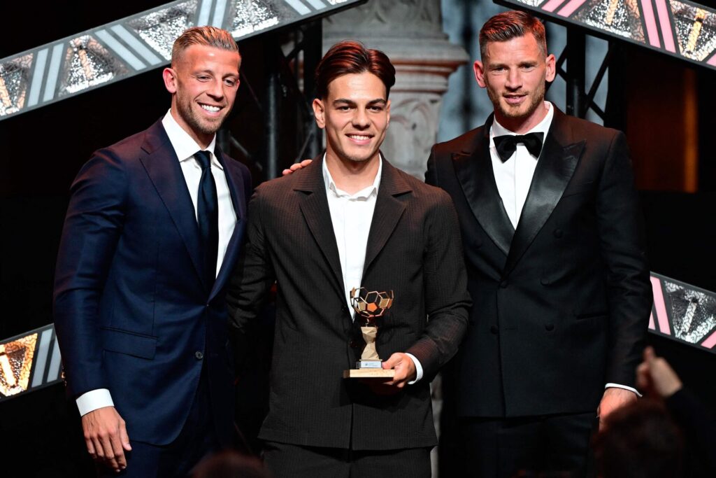 Ardon Jashari får prisen som årets spiller i Belgien