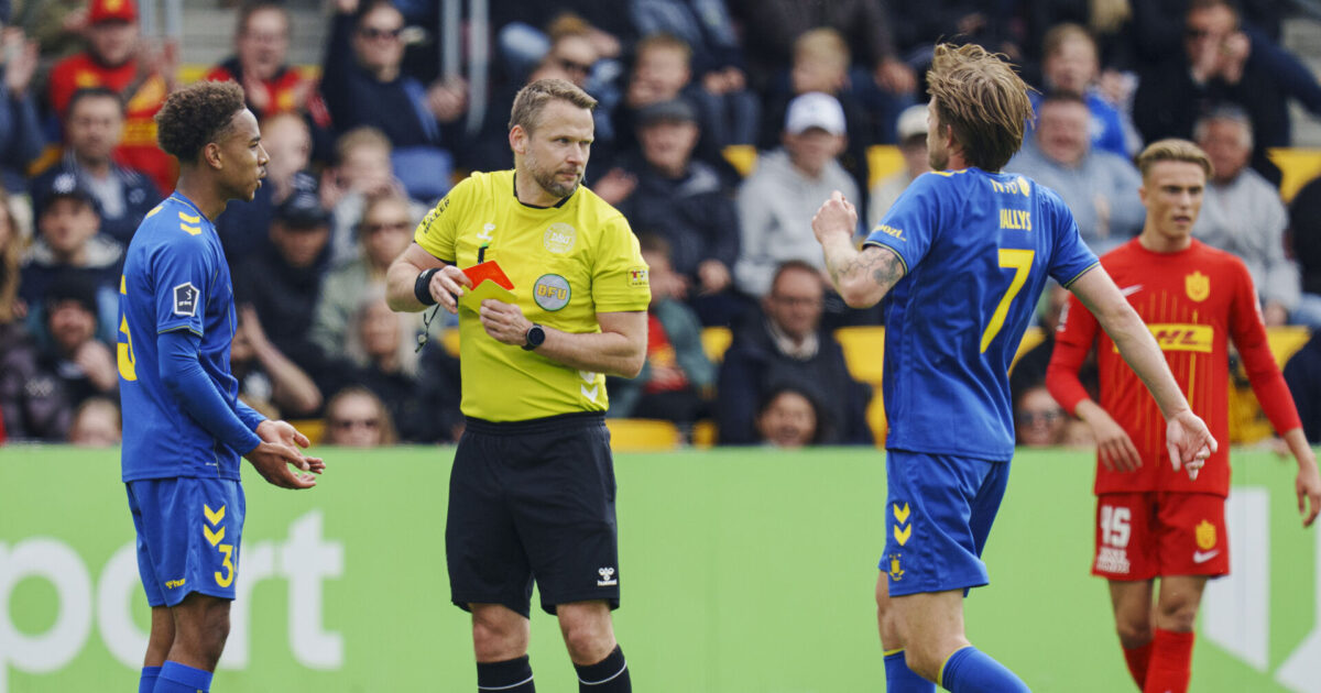 Udvisning vendte kampen: Det er dyre lærepenge Foto: Liselotte Sabroe/Ritzau Scanpix