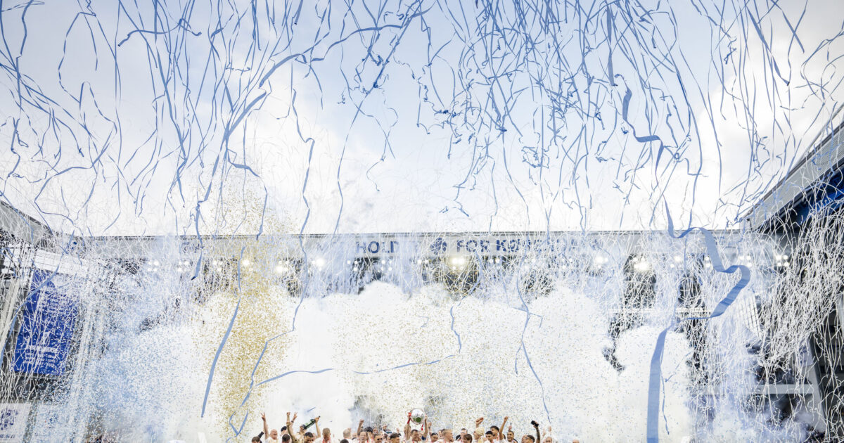 Stor guldfest i Parken: Højeste tilskuertal siden 2009 Foto: Mads Claus Rasmussen/Ritzau Scanpix