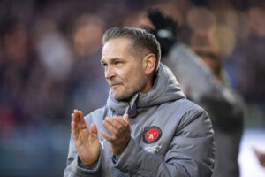 Thomas Thomasberg klapper.