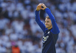 Carlos Zeca siger farvel til FCK's fans.