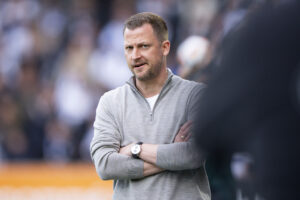 Jacob Neestrup med korslagte arme.