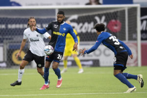 Jafar Arias fra HB Køge i kampen mod OB.