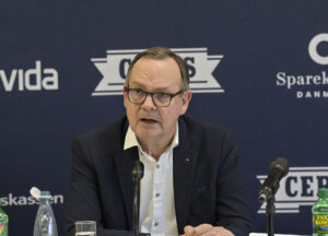 Lars Fournais til pressemøde i AGF