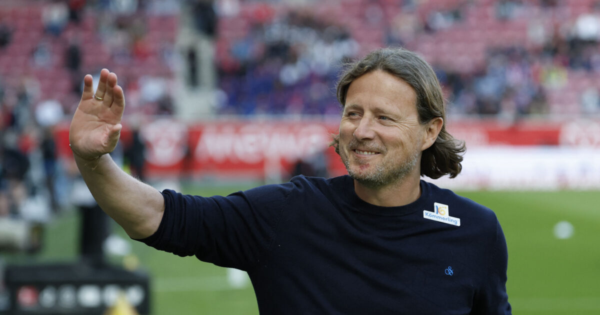 Spillerne har talt: Bo Henriksen hyldes som Årets Træner i Bundesligaen Foto: PHOTOGRAPHS AS IMAGE SEQUENCES AND