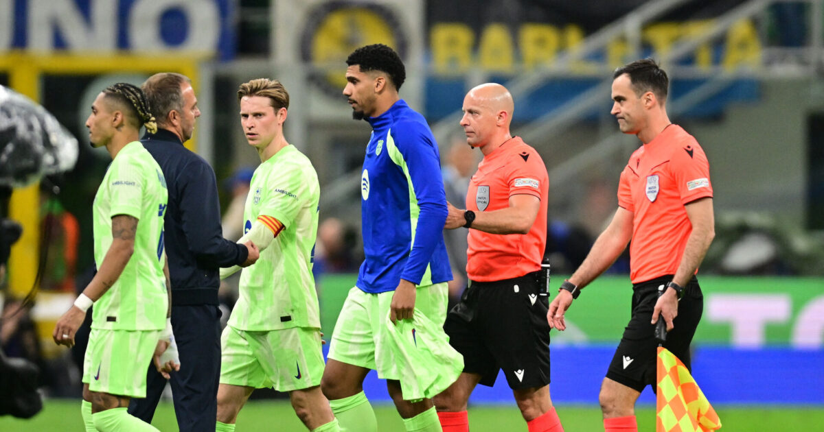 Flick langer ud efter dommeren efter hæsblæsende nederlag Foto: Daniele Mascolo/Reuters/Ritzau Scanpix