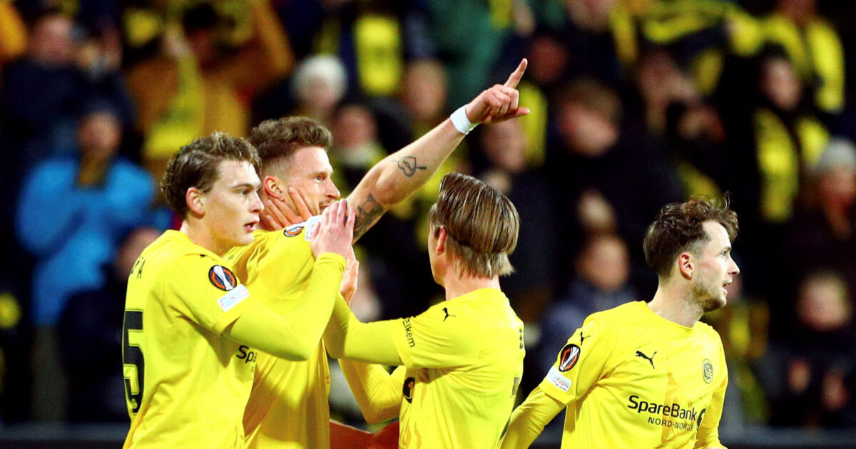 Rødt kort blev dyrt: Flyvende Høgh og Bodø/Glimt sænket af tophold Foto: Ritzau Scanpix/REUTERS