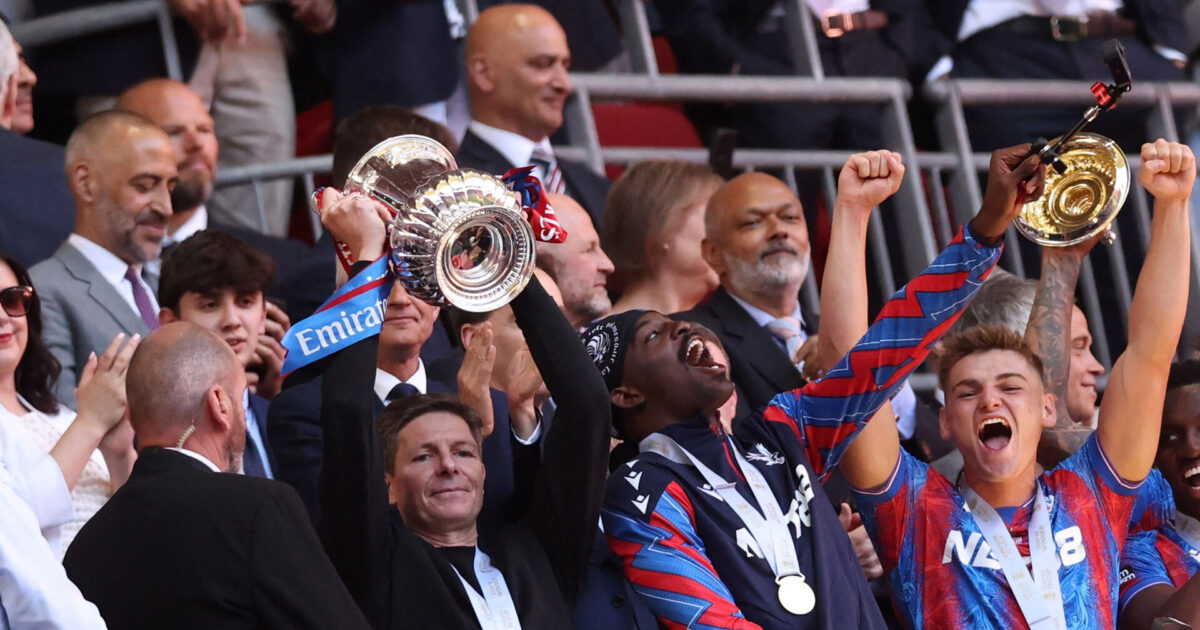 Ekstatisk Palace-manager: Vinder sådan en kamp én ud af ti gange Foto: Ritzau Scanpix/REUTERS