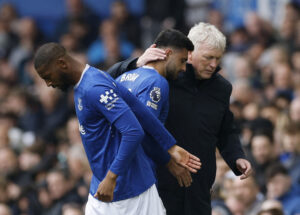 David Moyes holder Brojas baghoved.