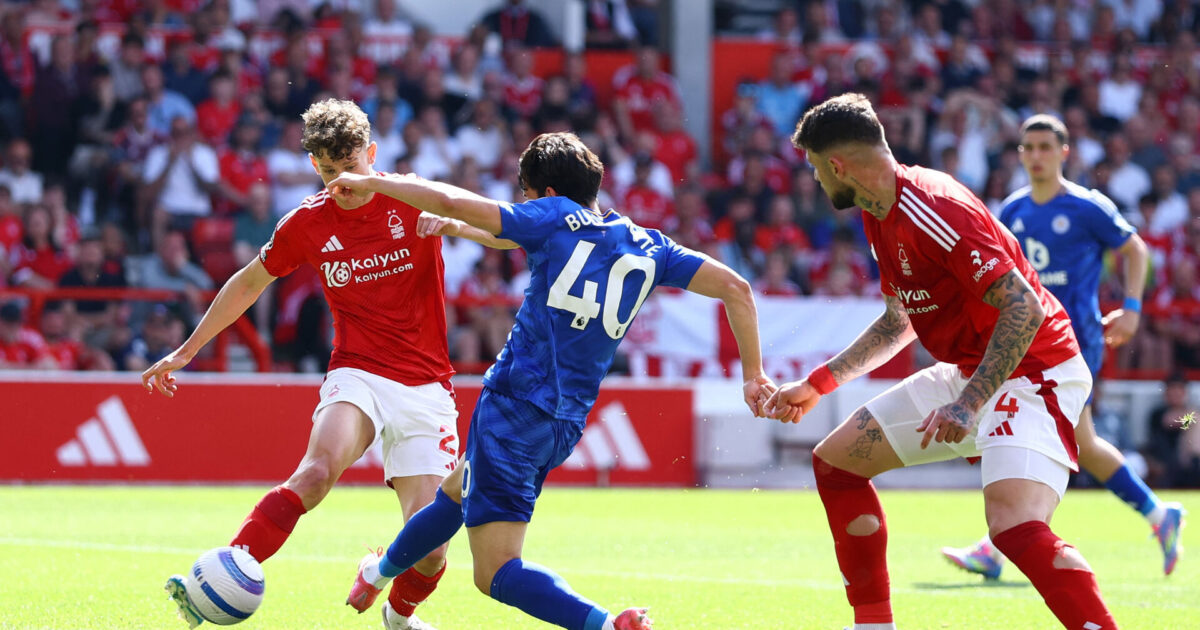 Forest misbruger gylden chance mod allerede nedrykkede Leicester Foto: Ritzau Scanpix/REUTERS