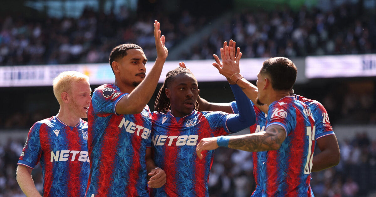 Eze skyder hul i sårbare Tottenham og sender dem ned på 17. pladsen Foto: Ritzau Scanpix/REUTERS