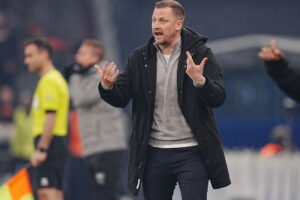 Jacob Neestrup i kampen mod FCM.