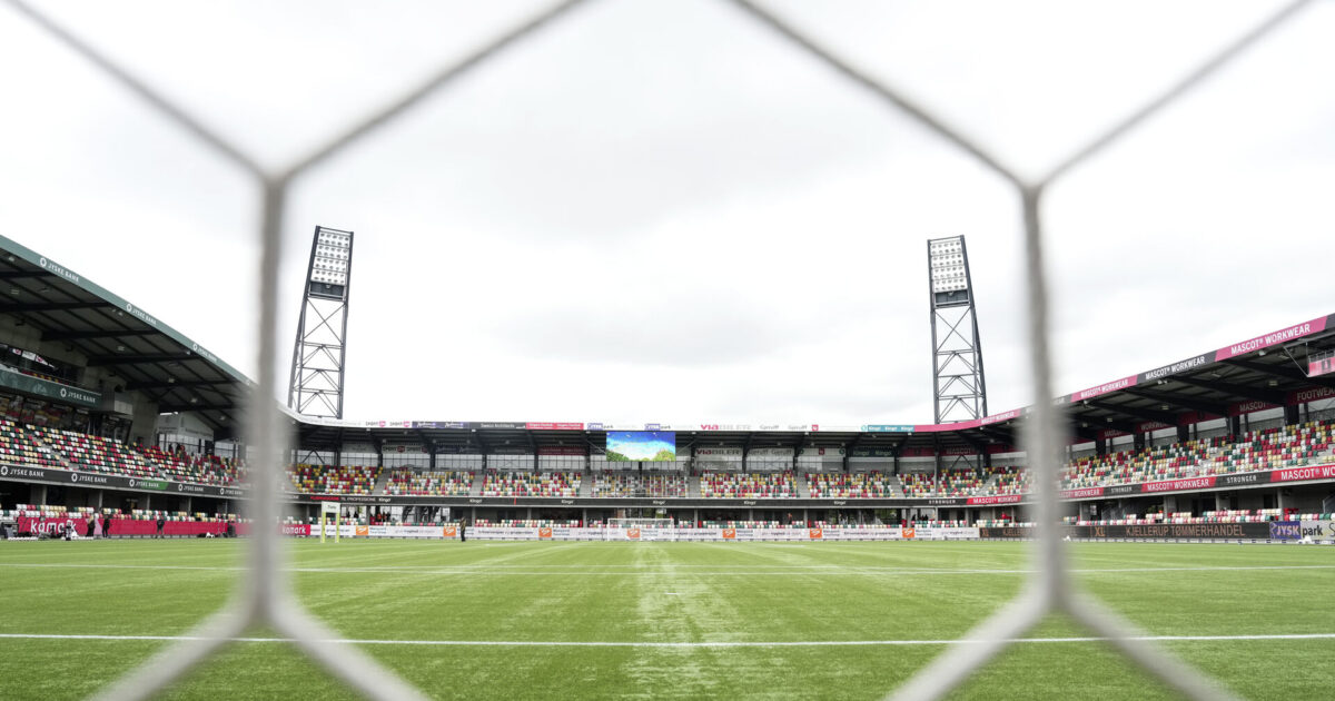 Superligaens anførere dumper igen kunstgræs – spillerchef ærgrer sig Foto: Claus Fisker/Ritzau Scanpix