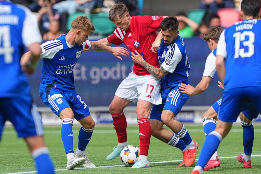 Superligakampen mellem Silkeborg IF og Vejle Boldklub i nedrykningsspillet på Jysk Park i Silkeborg søndag den 4. maj 2025.