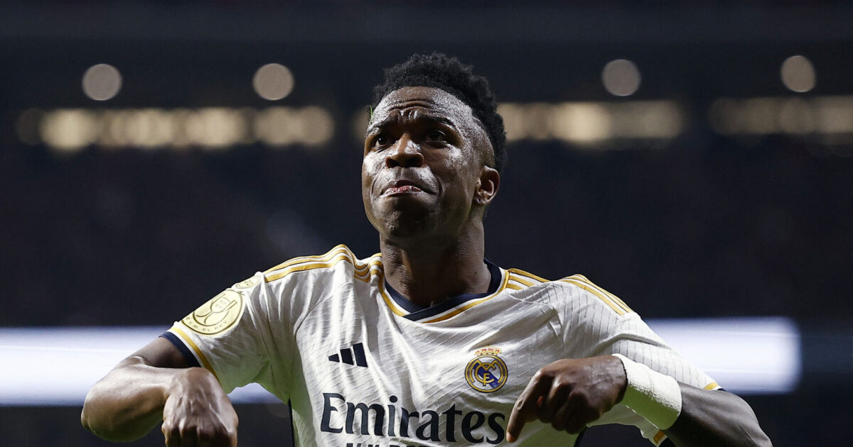 Markant fængselsstraf til fire Atletico-fans efter hængning af Vinicius-dukke 