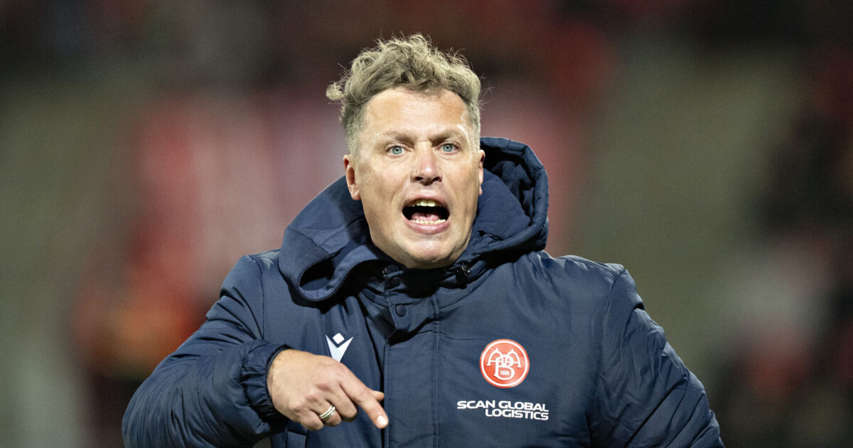 Fyret AaB-træner beskyldt for mobning af kollega – afviser at have modtaget advarsel Foto: Henning Bagger/Ritzau Scanpix