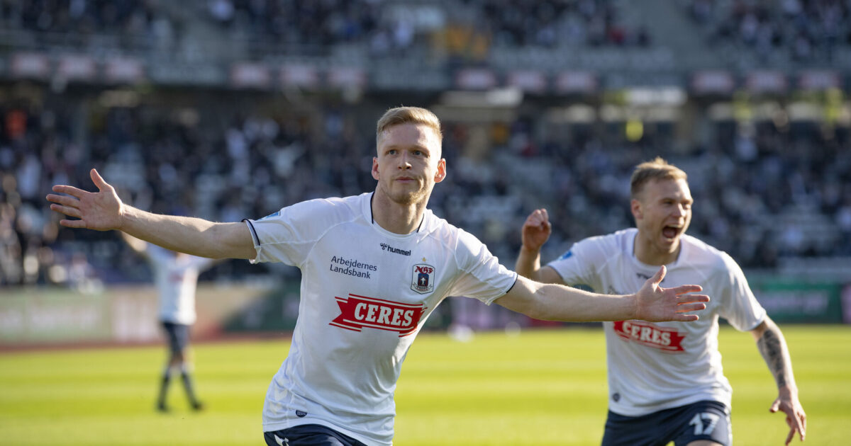 Bror Blume træner med i Lyngby Foto: Bo Amstrup/Ritzau Scanpix