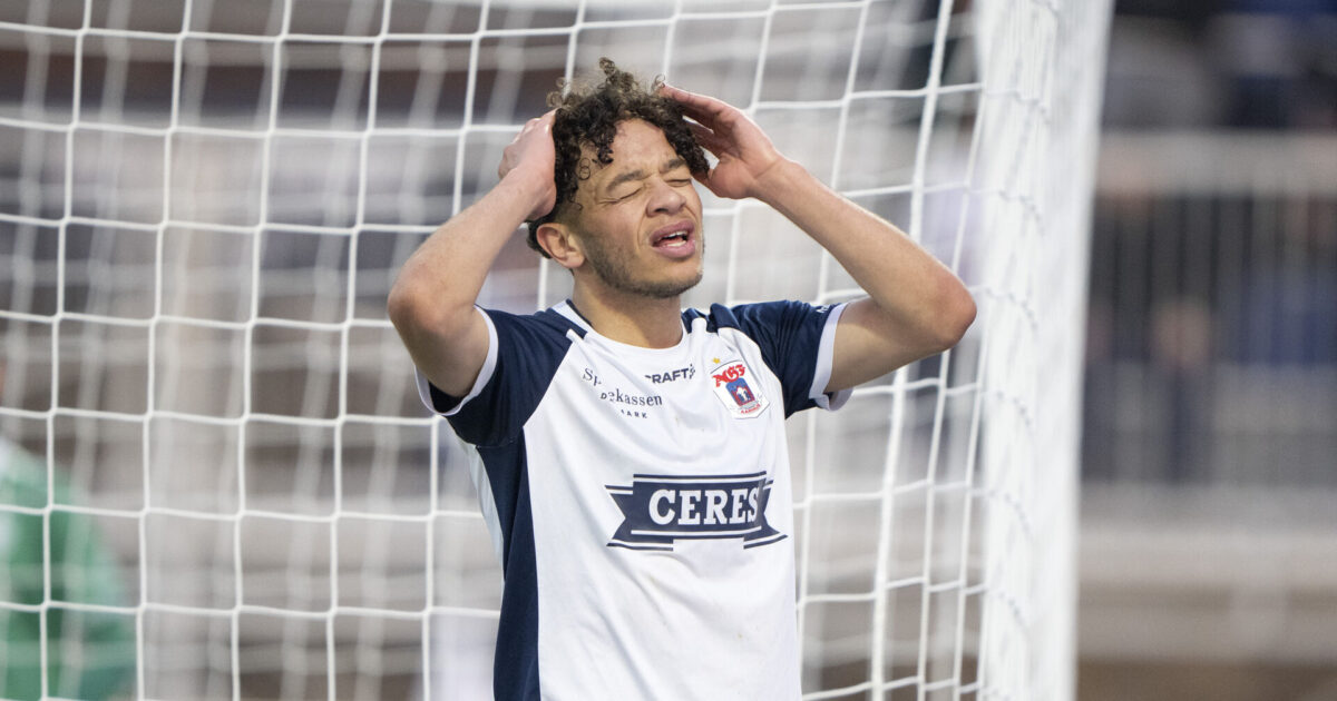 Anderson om Djurgården-skifte: Vidste jeg ville hertil AGFs Mikael Anderson reagerer, efter han har brændt en stor chance i slutningen af superligakampen mellem AGF og Viborg FF i Superligaen på Nyt Vejlby Stadion i Aarhus søndag den 9. marts 2025