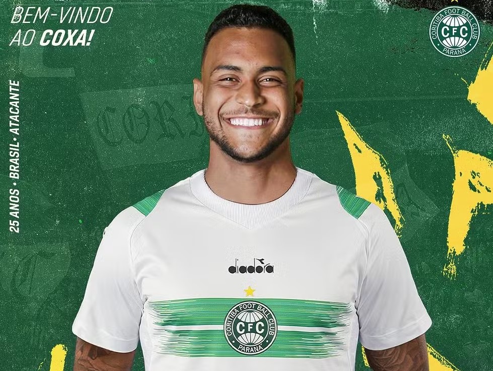 Junio Brumado præsenteres i Coritiba.