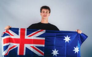 Kasey Bos med det australske flag.