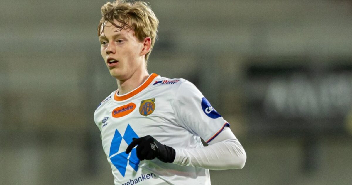 Norsk klub ophæver med United-legendes søn Foto: Jon Forberg / Aalesunds FK