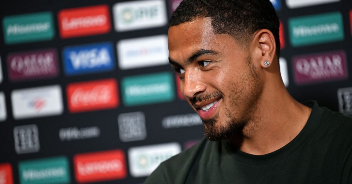 Colwill har lært meget fra en af de største: Det var uvirkeligt at spille ved siden af ham Foto: Paul Ellis/AFP/Ritzau Scanpix