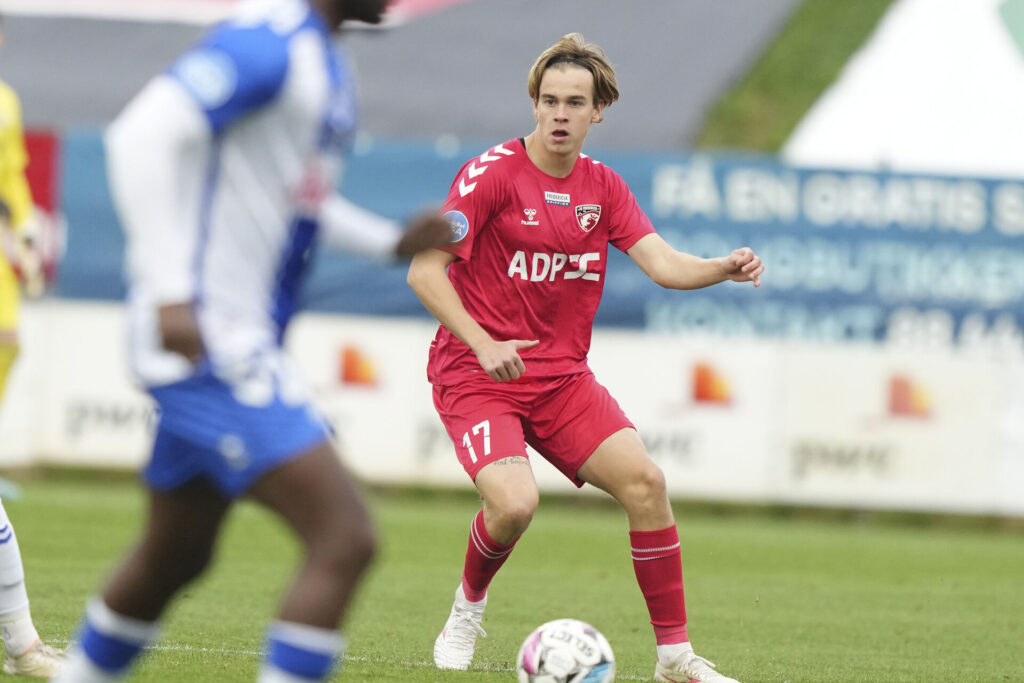 Daníel Kristjánsson på bolden under en kamp for FC Fredericia.