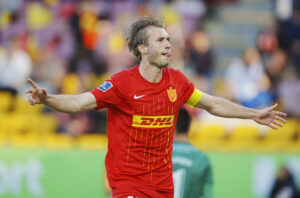 Benjmain Nygren juble rmed armene til siden.