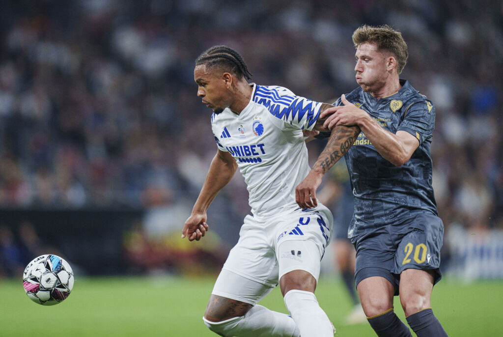 German Onugkha i aktion for FCK.