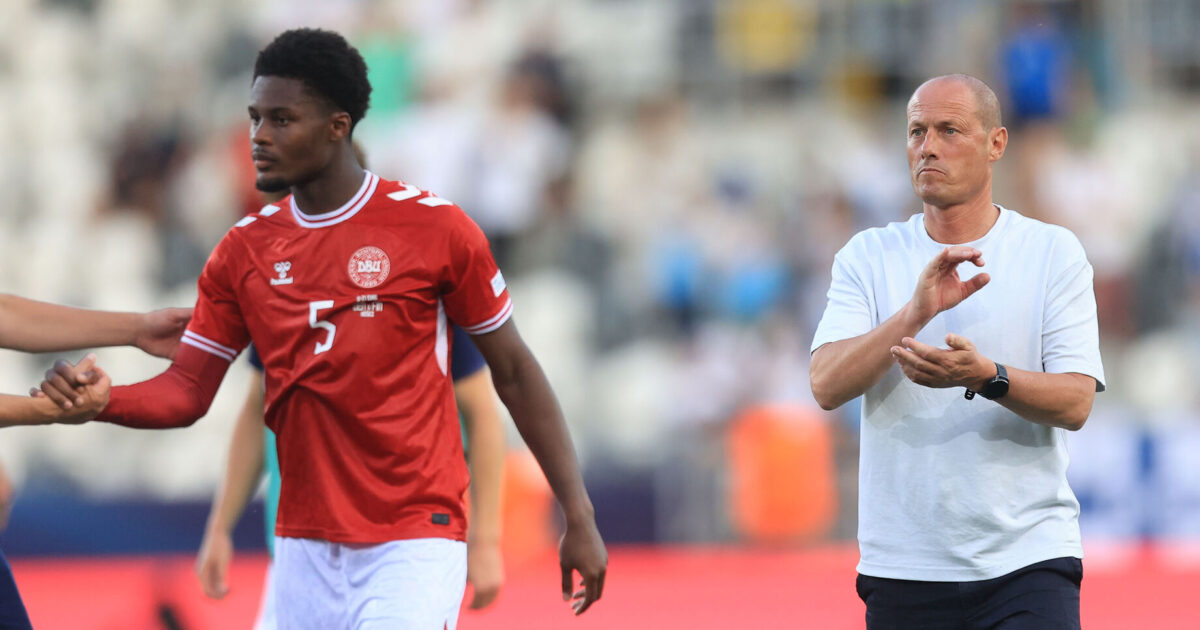 Steffen Højer efter EM-exit: Har ikke en pind at sige Foto: Aleksandar Djorovic/Ritzau Scanpix