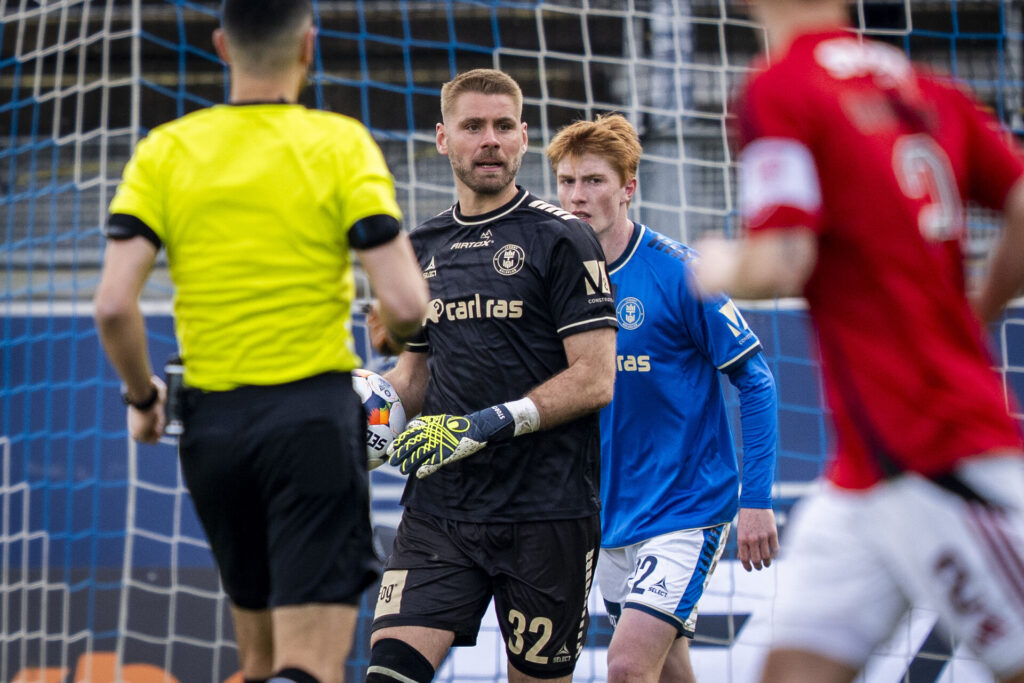 Jannich Storch under en kamp for Lyngby Boldklub.