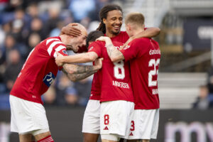 Silkeborg IF's spillere jubler.