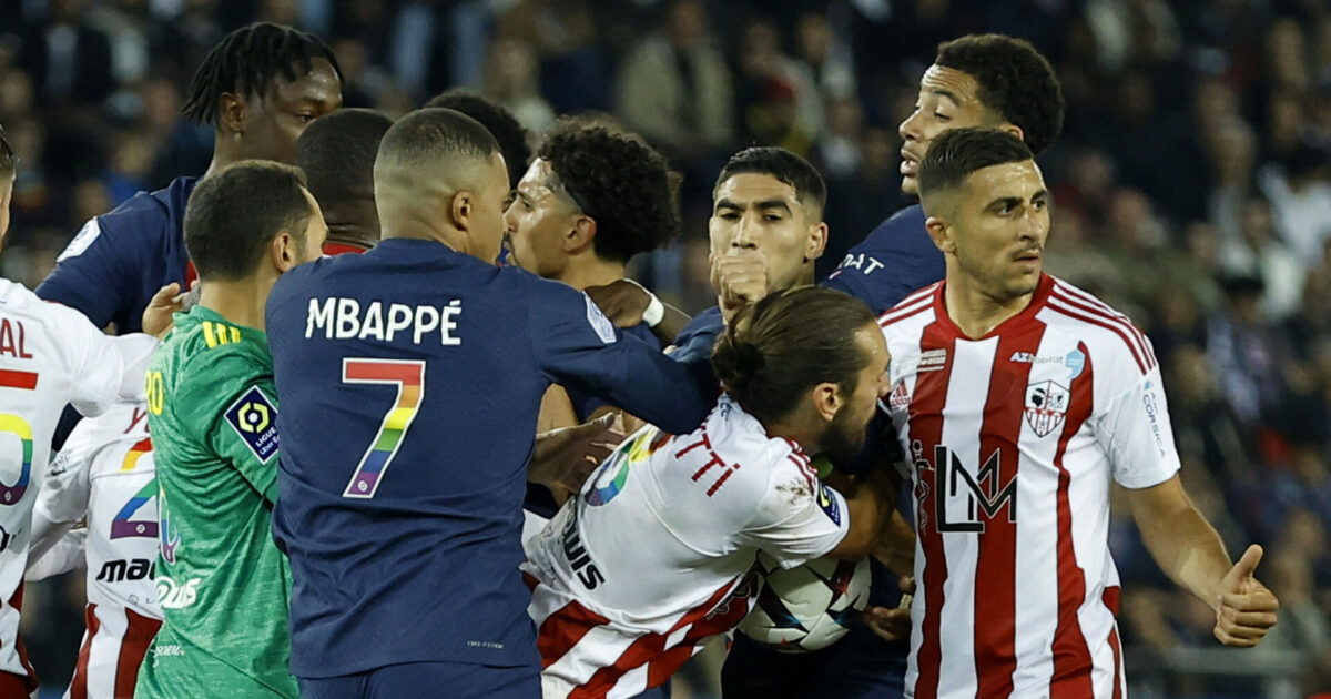 Først Lyon: Nu er endnu en fransk klub blevet tvangsnedrykket Foto: Christian Hartmann/REUTERS