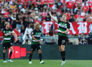 Conrad Harder jubler i Taca de Portugal-finalen mod Benfica