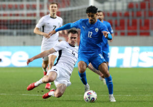 Roy Revivo i kamp for Israel.