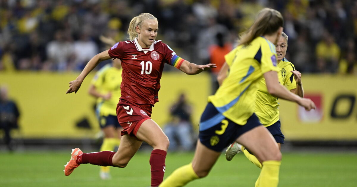 Slukøret Harder efter øretæve: Vi kan ikke stille op til EM sådan her Foto: 10050 Pontus Lundahl/Scanpix 2025