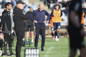 Uwe Rösler på sidelinjen for AGF.