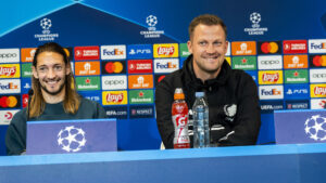 Rasmus Falk og JAcob Neestrup sammen til pressemøde.