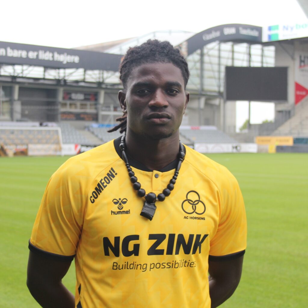 Sene i Horsens trøje