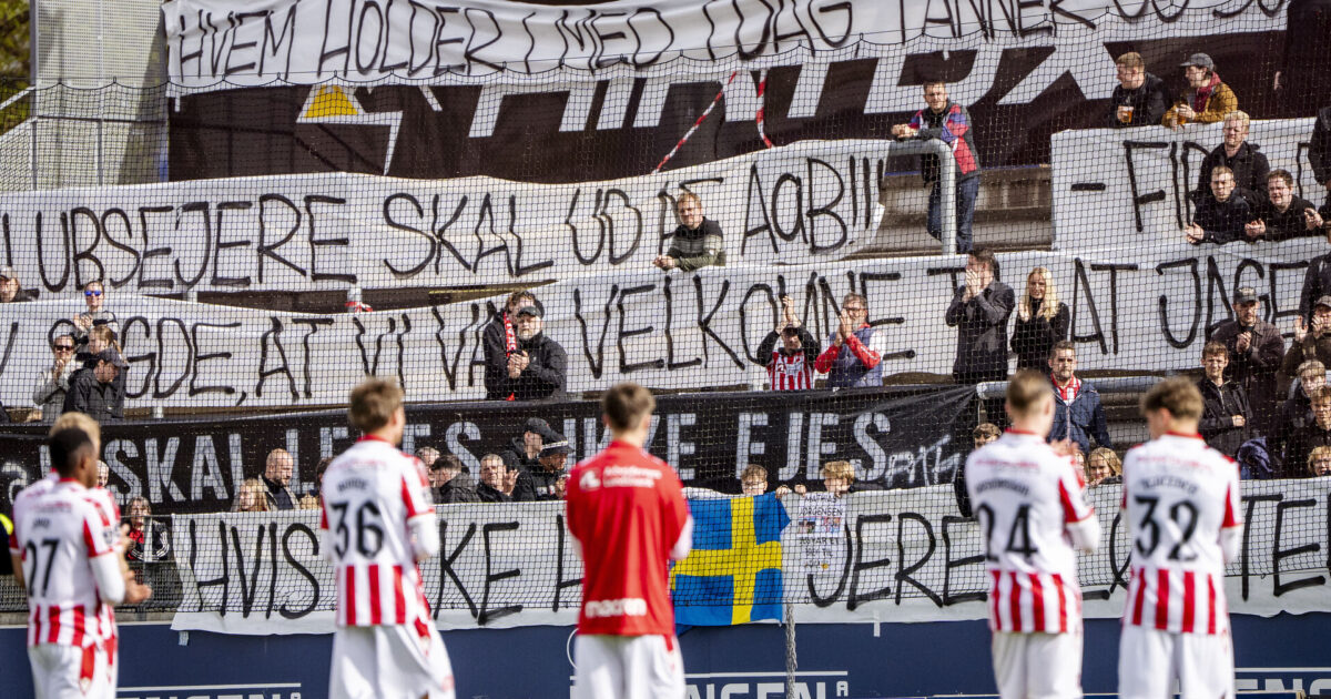 Stor skuffelse for AaB: Taber til ti-mands Kolding efter drømmehug Foto: Mads Claus Rasmussen/Ritzau Scanpix