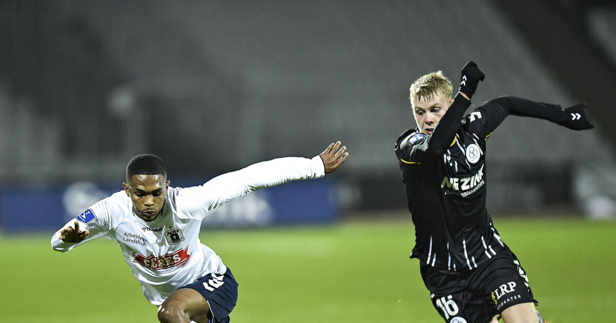 Officielt: Tidligere Brøndby-talent forlader AB og rejser hjem til Island Foto: Ernst van Norde/Ritzau Scanpix